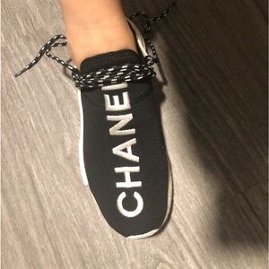 Chanel X Pharrel Williams X Adidas Human Race men size 8.5 (42) 265 rare